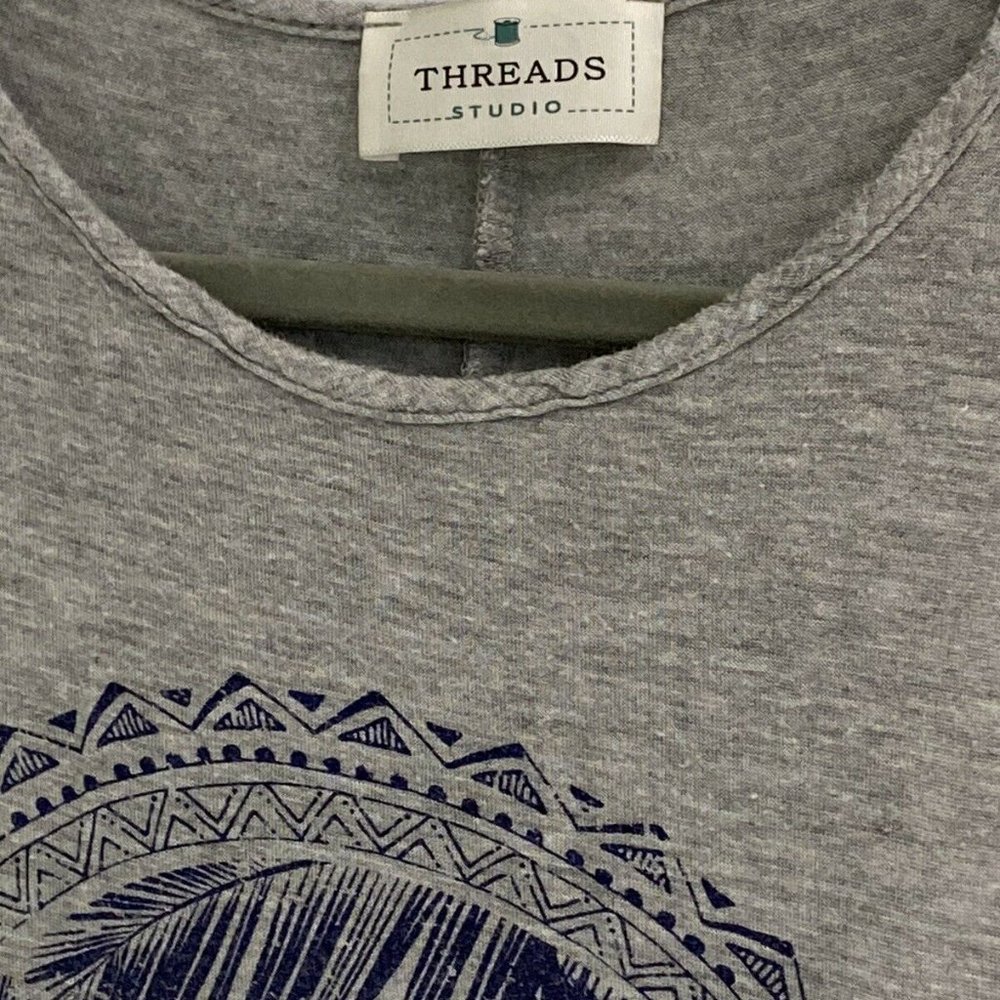 Threads Studio Grey California Tank Top Size Small - Picture 9 of 11